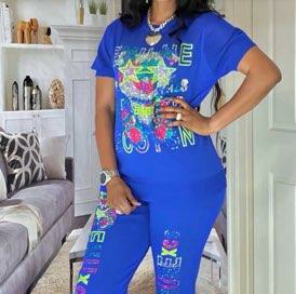 Two piece Royal blue Rhinestone set - Picture 2 of 4